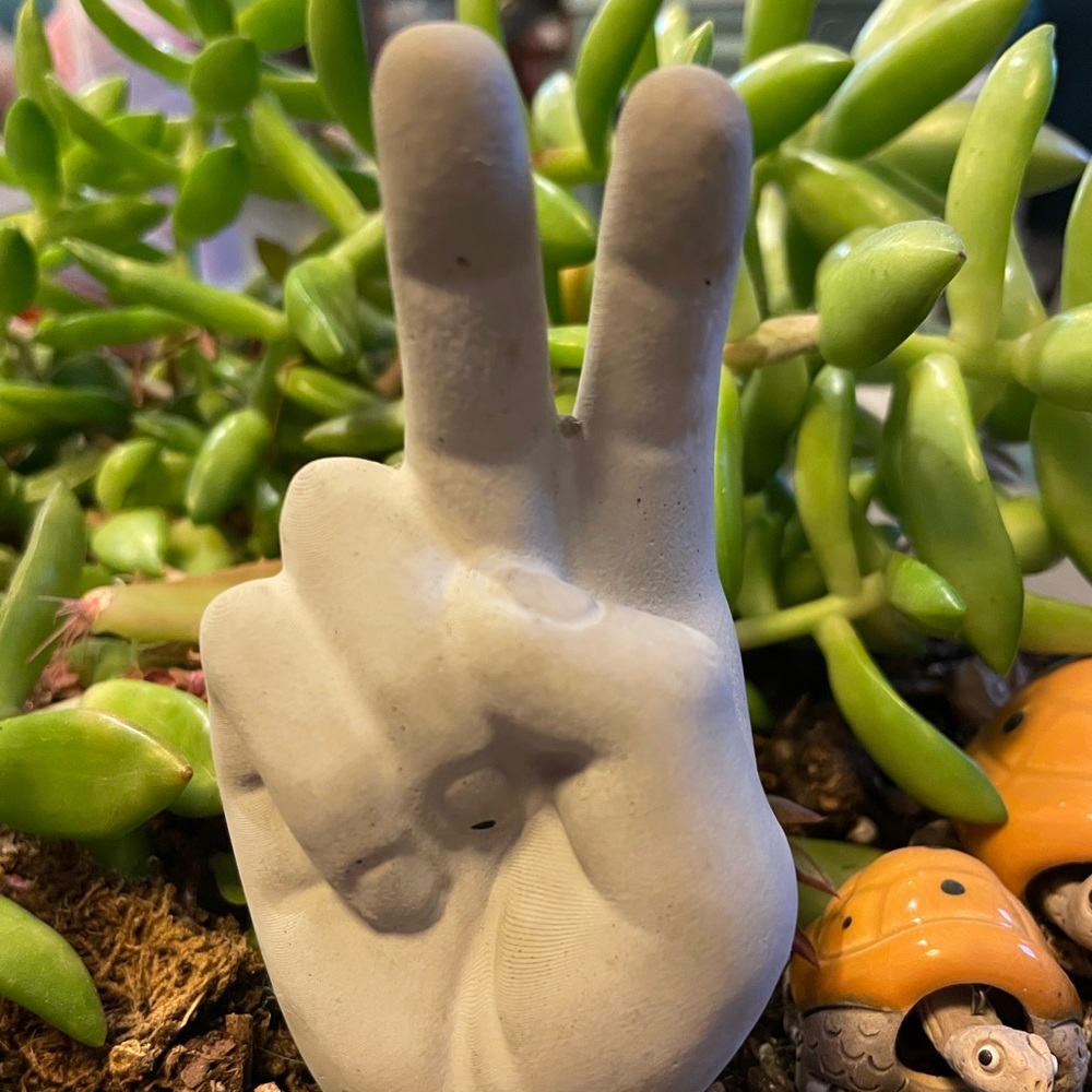 Hand poured Peace Sign Hand Garden Sculpture Cement Garden Accent Indoor/Outdoor